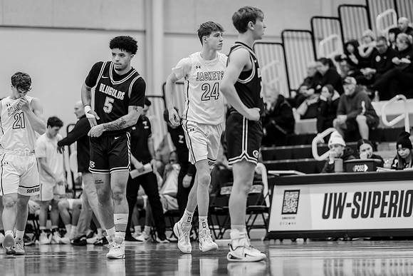 UWS MBB vs UWEC-3