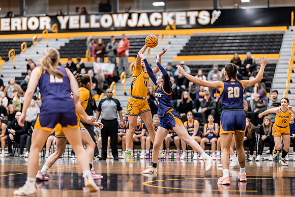 WBB vs UWSP Edits-80