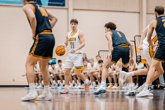 UWS MBB vs UWEC-14