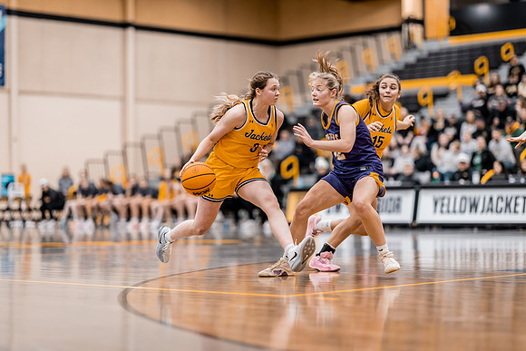WBB vs UWSP Edits-51