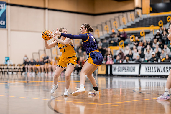 WBB vs UWSP Edits-92