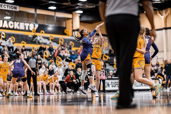 WBB vs UWSP Edits-119