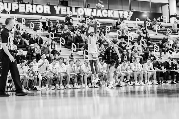 UWS MBB vs UWEC-127