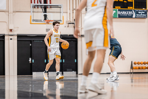 UWS MBB vs UWEC-23