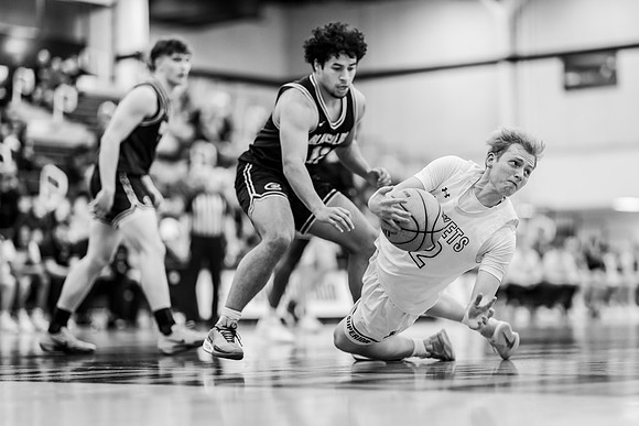 UWS MBB vs UWEC-91