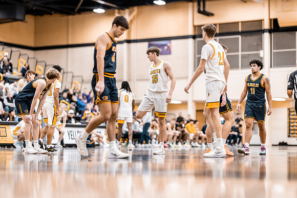 UWS MBB vs UWEC-157