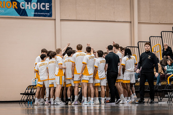 UWS MBB vs UWEC
