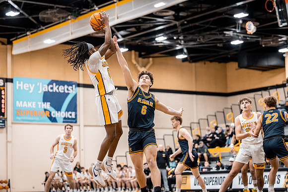 UWS MBB vs UWEC-54