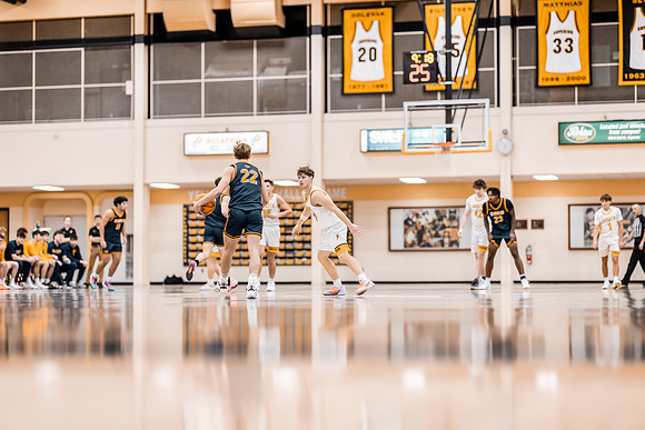 UWS MBB vs UWEC-94