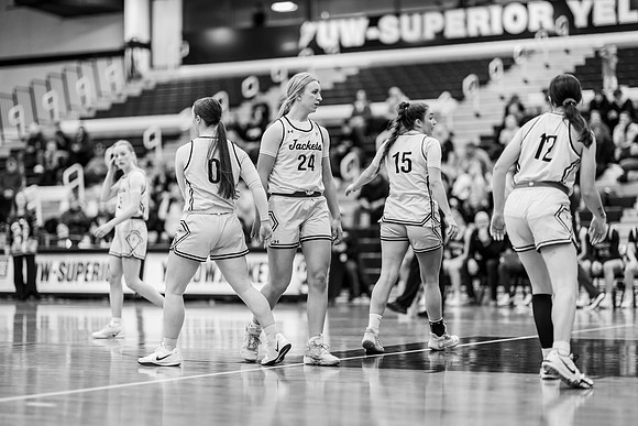 WBB vs UWSP Edits-71