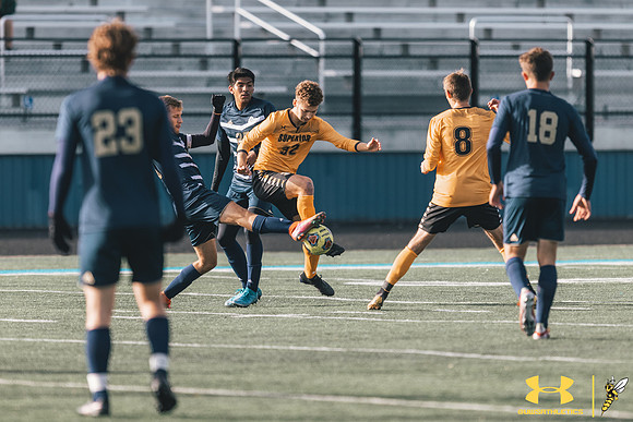 2021.10.22 UWS MSOC vs. NCU22
