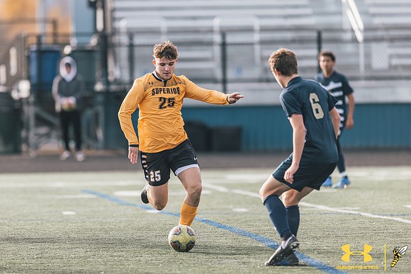 2021.10.22 UWS MSOC vs. NCU68