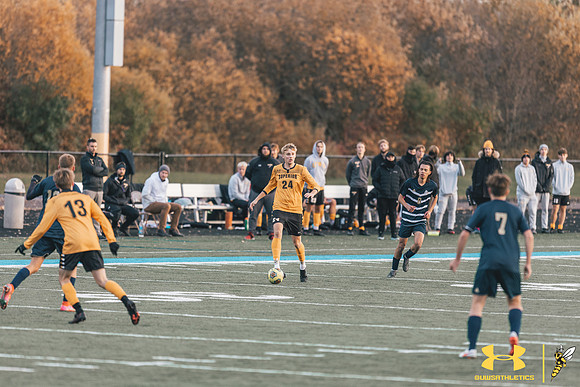 2021.10.22 UWS MSOC vs. NCU137