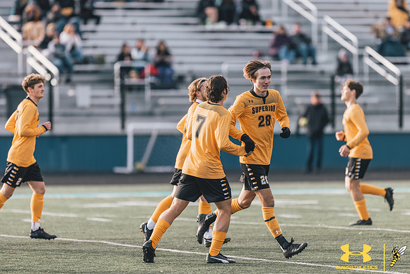 2021.10.22 UWS MSOC vs. NCU58