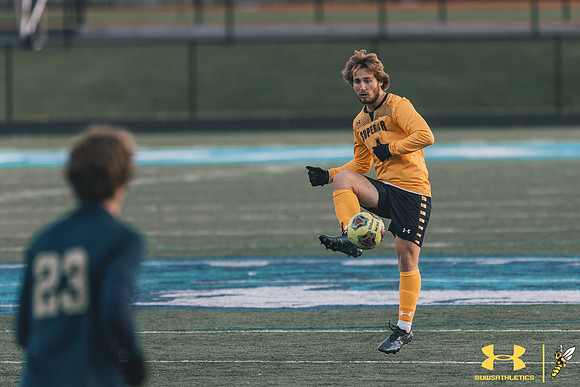 2021.10.22 UWS MSOC vs. NCU136