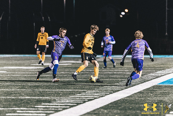 2021.11.03 UWS MSOC vs. UNW WM33