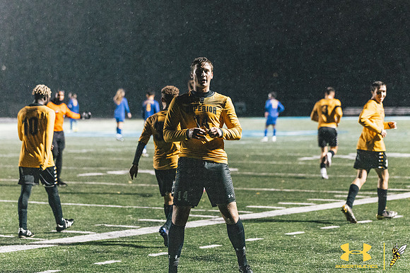 2021.10.20 UWS MSOC vs. CSS WM238