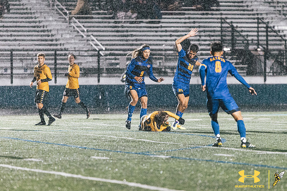 2021.10.20 UWS MSOC vs. CSS WM185