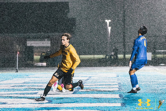 2021.10.20 UWS MSOC vs. CSS WM192