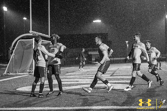 2021.10.20 UWS MSOC vs. CSS WM232