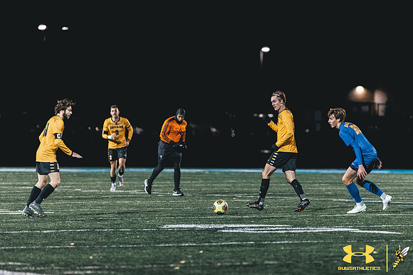 2021.10.20 UWS MSOC vs. CSS WM72