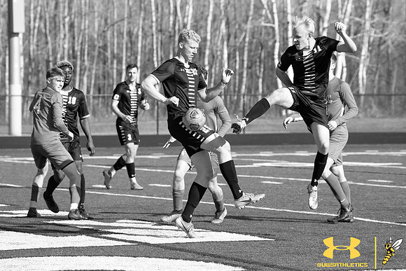 2021.04.03 UWS MSOC vs. MLC WM131