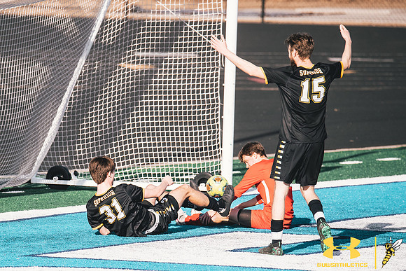 2021.04.03 UWS MSOC vs. MLC WM178
