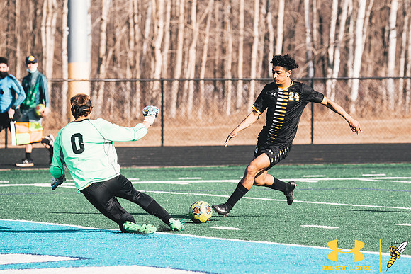 2021.04.03 UWS MSOC vs. MLC WM169