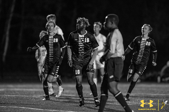 2021.10.22 UWS MSOC vs. UNW WM148