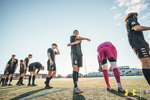 2021.10.22 UWS MSOC vs. UNW WM24