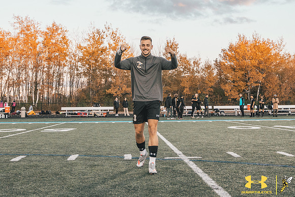 2021.10.22 UWS MSOC vs. UNW WM32