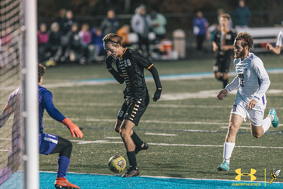 2021.10.22 UWS MSOC vs. UNW WM133