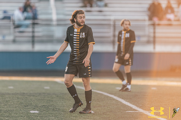 2021.10.22 UWS MSOC vs. UNW WM89