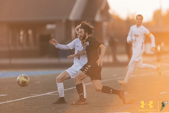 2021.10.22 UWS MSOC vs. UNW WM118