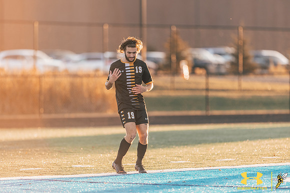 2021.10.22 UWS MSOC vs. UNW WM99