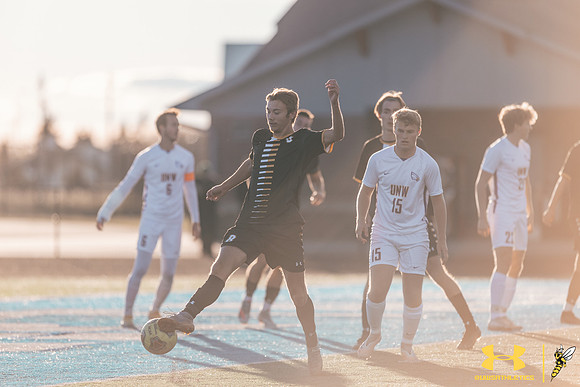 2021.10.22 UWS MSOC vs. UNW WM70