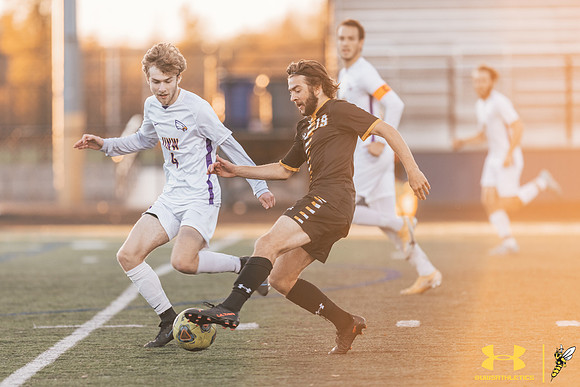 2021.10.22 UWS MSOC vs. UNW WM117