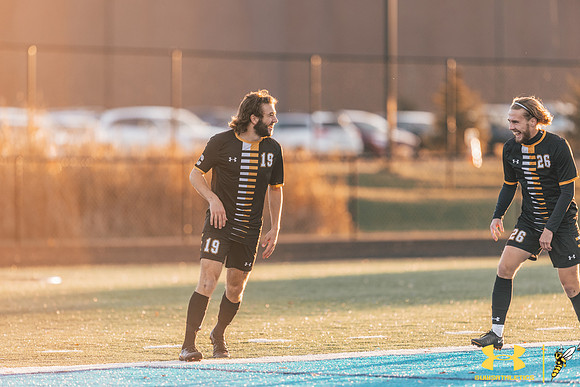 2021.10.22 UWS MSOC vs. UNW WM108