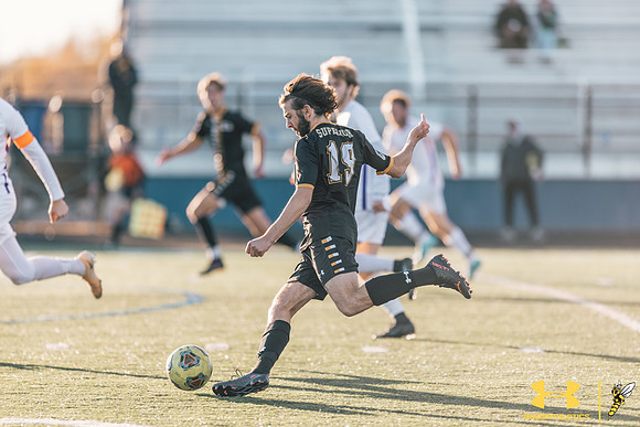 2021.10.22 UWS MSOC vs. UNW WM68