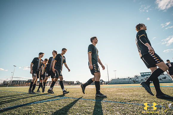 2021.10.22 UWS MSOC vs. UNW WM26