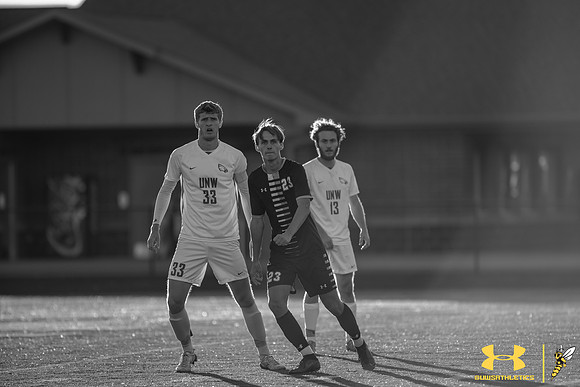 2021.10.22 UWS MSOC vs. UNW WM72