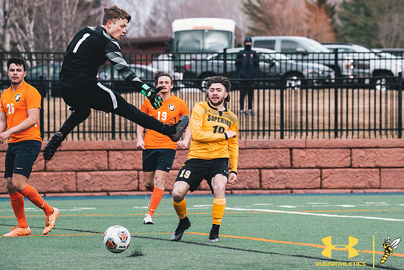 2021.03.30 UWS MSOC WM15