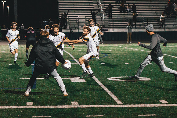 11.6.21 uws soccer-23