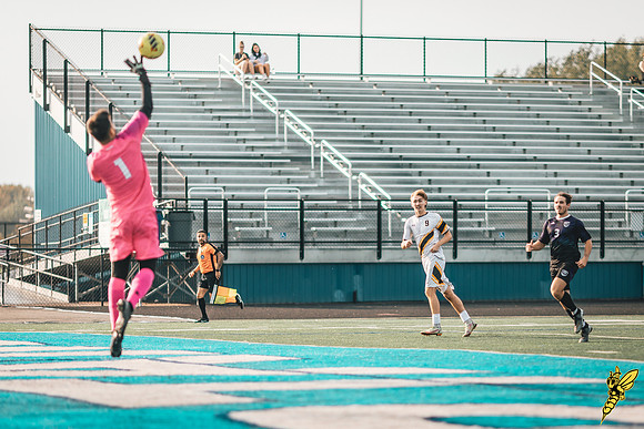 UWS MSOC vs. CROWN WM Harry5
