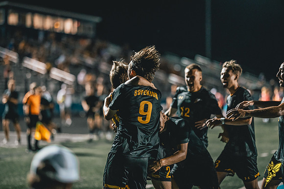 UWS MSOC vs. UWEC WM 186