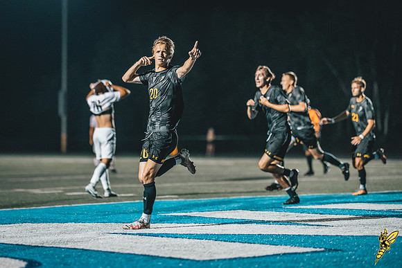 UWS MSOC vs. UWEC WM 181
