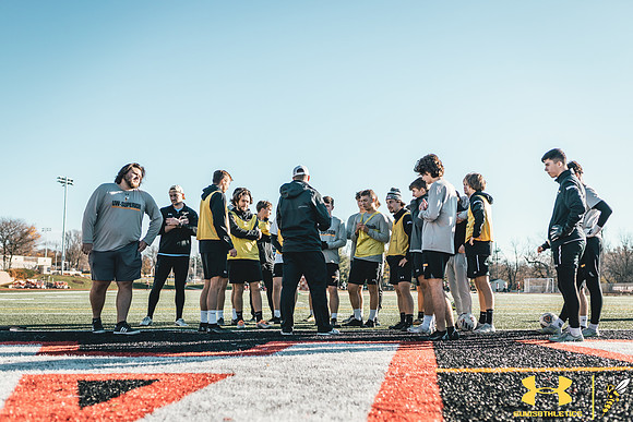 UWS MSOC PRAC NCAA61