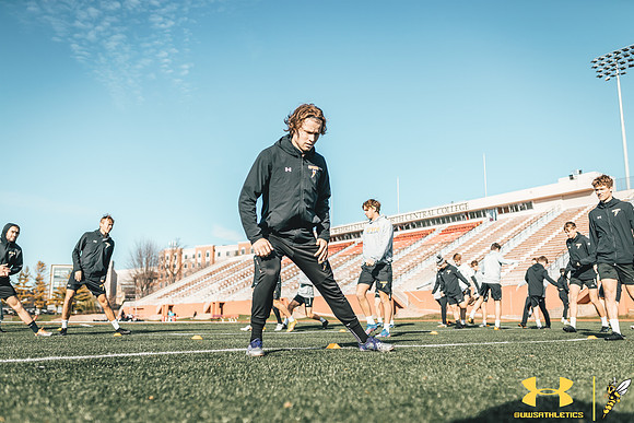 UWS MSOC PRAC NCAA48