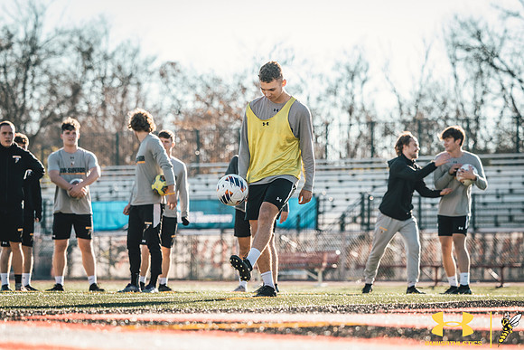 UWS MSOC PRAC NCAA39