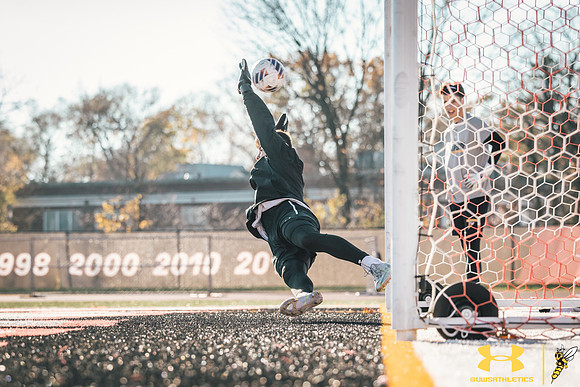 UWS MSOC PRAC NCAA45